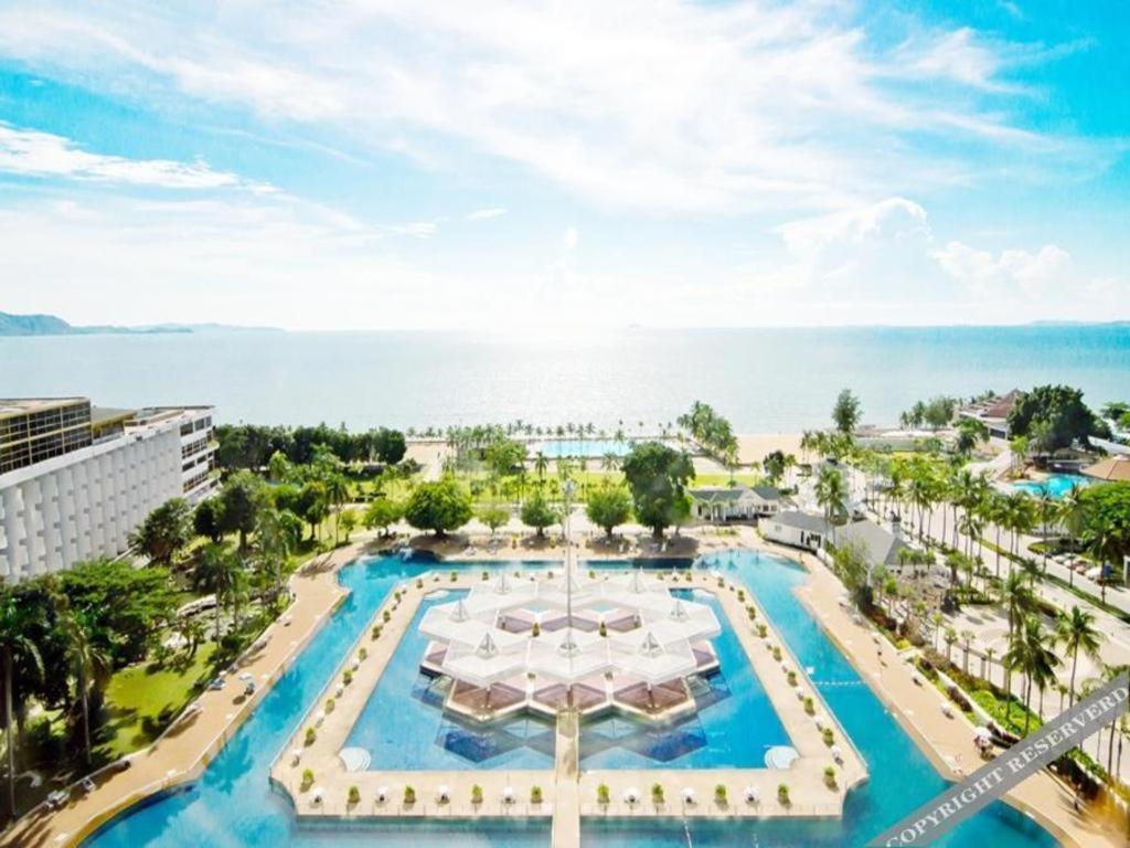 Ambassador City Jomtien Pattaya - Ocean Wing Hotel Na Chom Thian Exterior photo