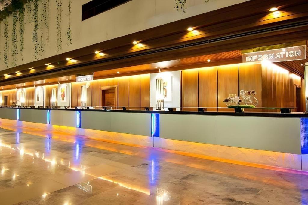 Ambassador City Jomtien Pattaya - Ocean Wing Hotel Na Chom Thian Exterior photo